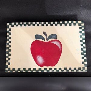 Vintage decorative wooden box ***